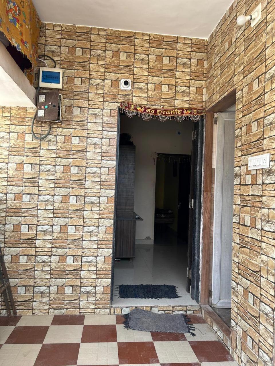 Dwarka Home Stay 2 Only Family Exterior foto